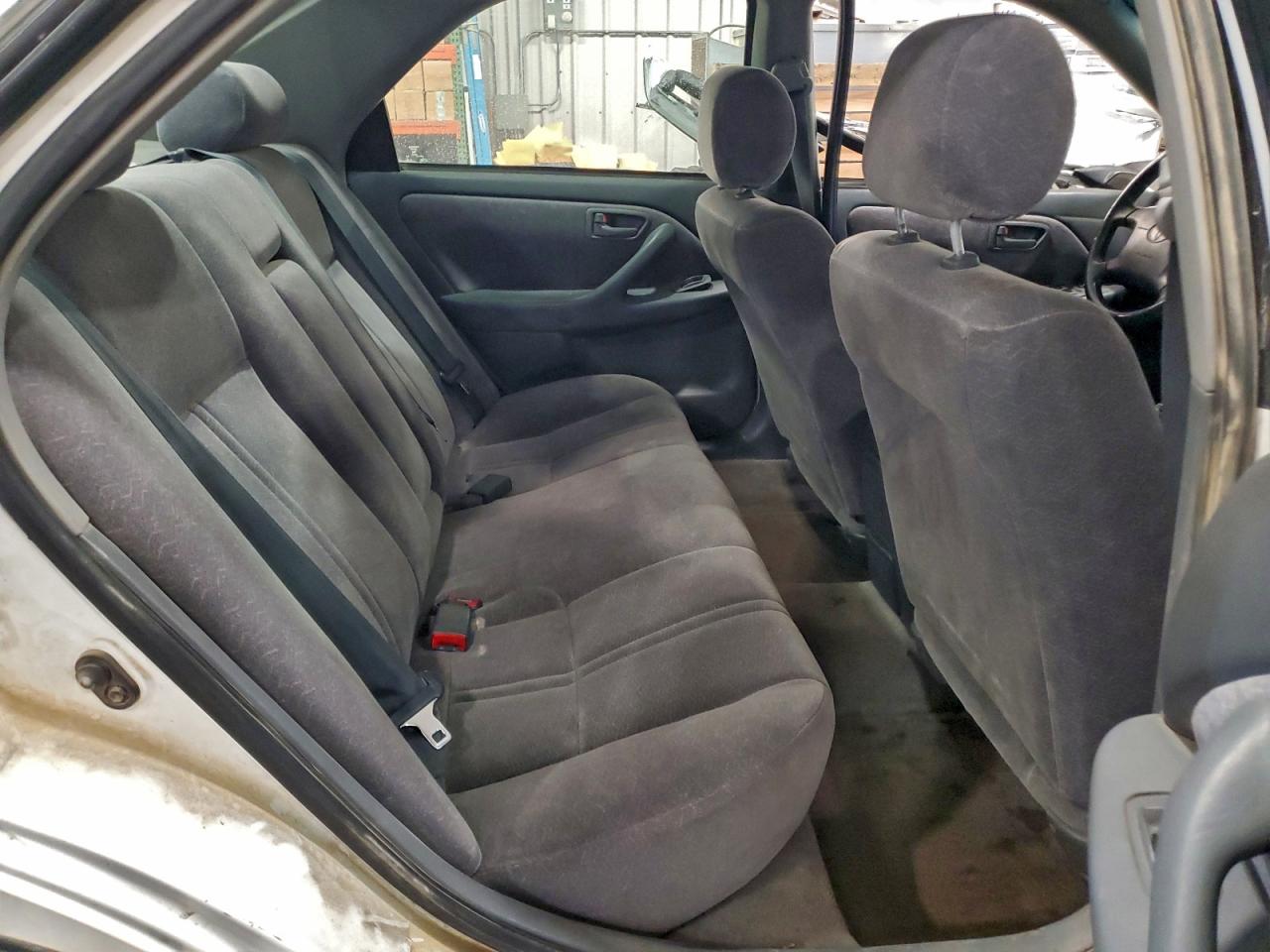1999 TOYOTA CAMRY CE photo 28