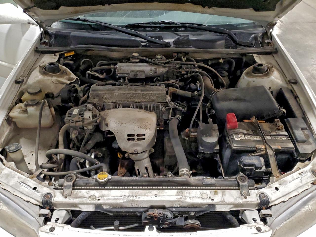 1999 TOYOTA CAMRY CE photo 31