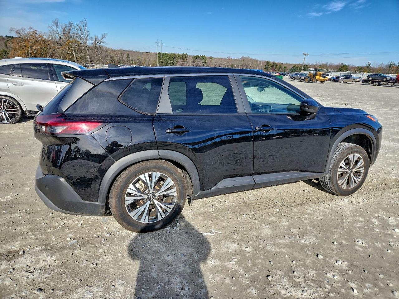 2023 NISSAN ROGUE SV photo 3