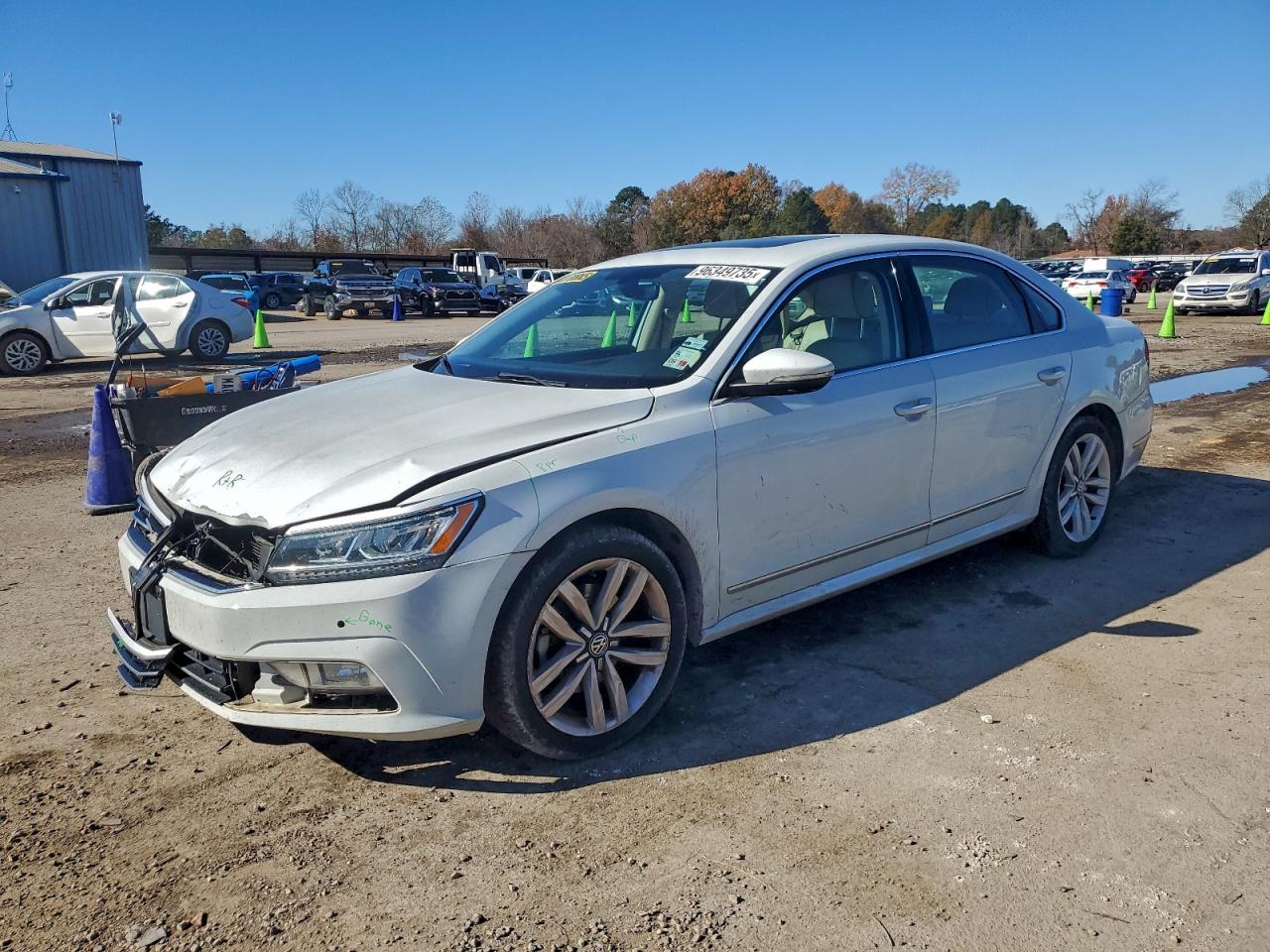 2017 VOLKSWAGEN PASSAT