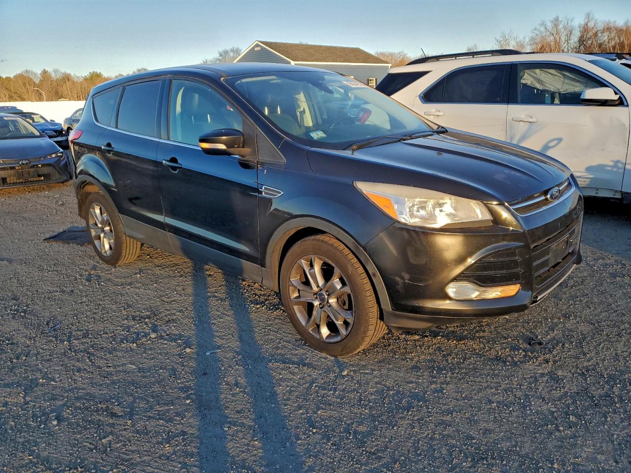 2013 FORD ESCAPE SEL photo 4