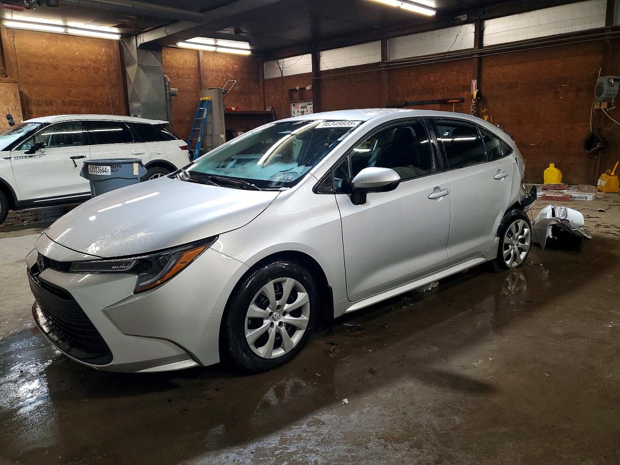 2025 TOYOTA COROLLA
