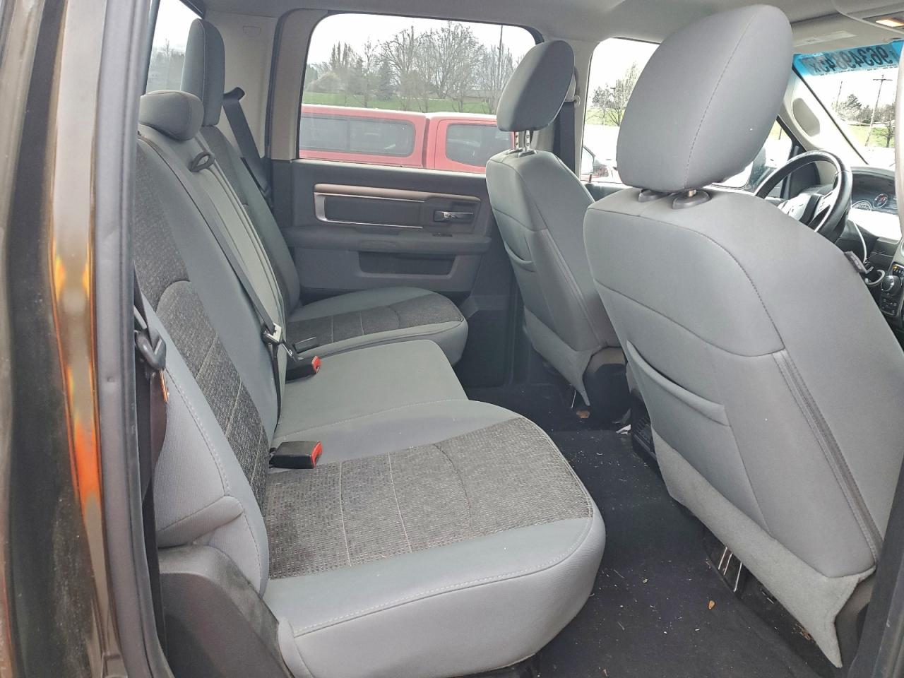 2014 RAM 1500 SLT photo 19