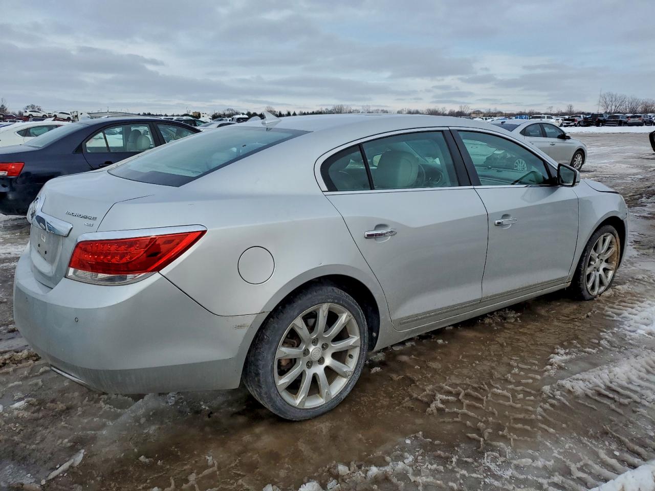2010 BUICK LACROSSE CXS photo 5