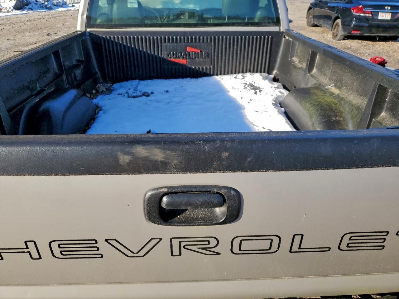 2004 CHEVROLET SILVERADO K1500 photo 10