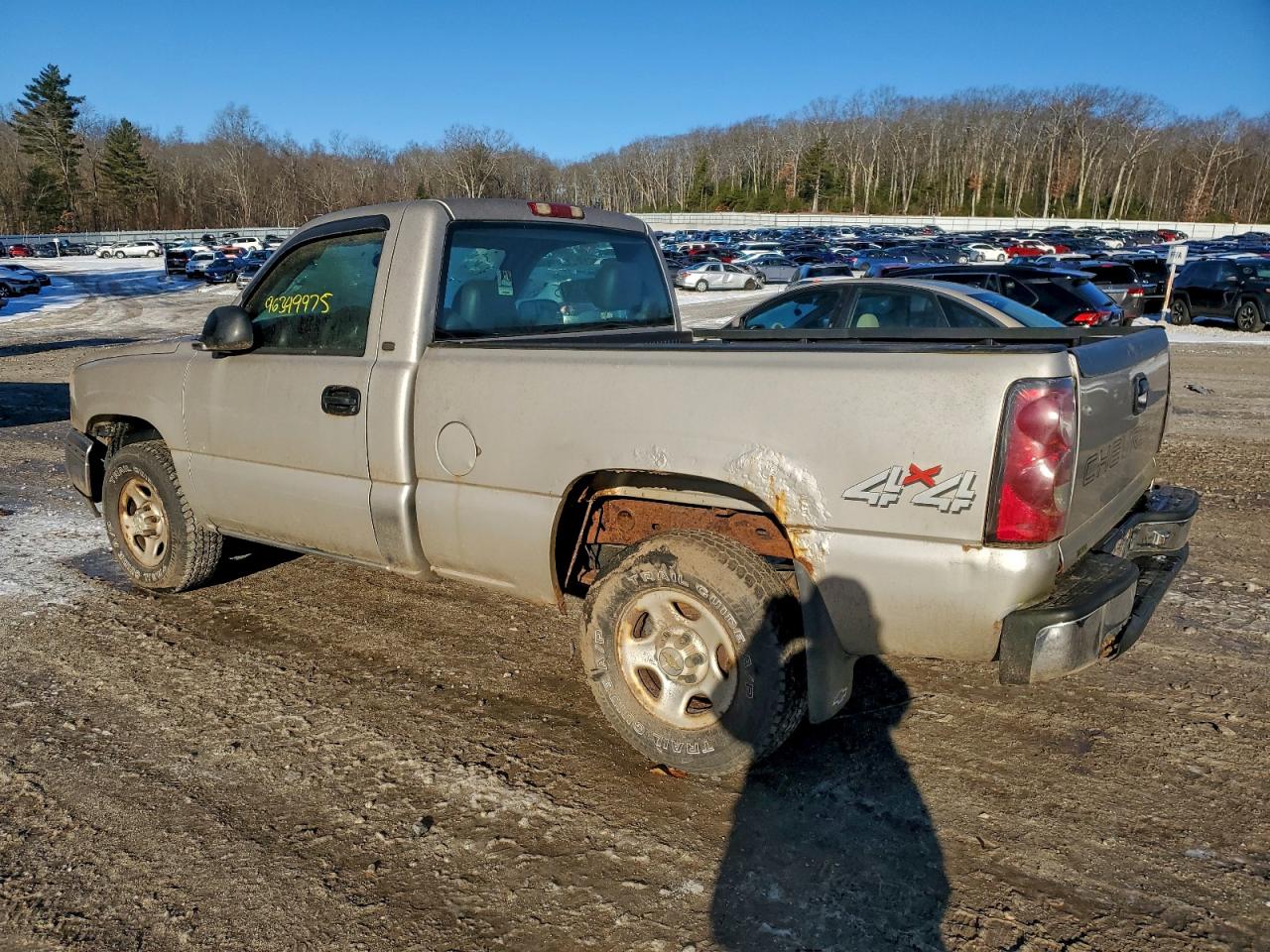 2004 CHEVROLET SILVERADO K1500 photo 2