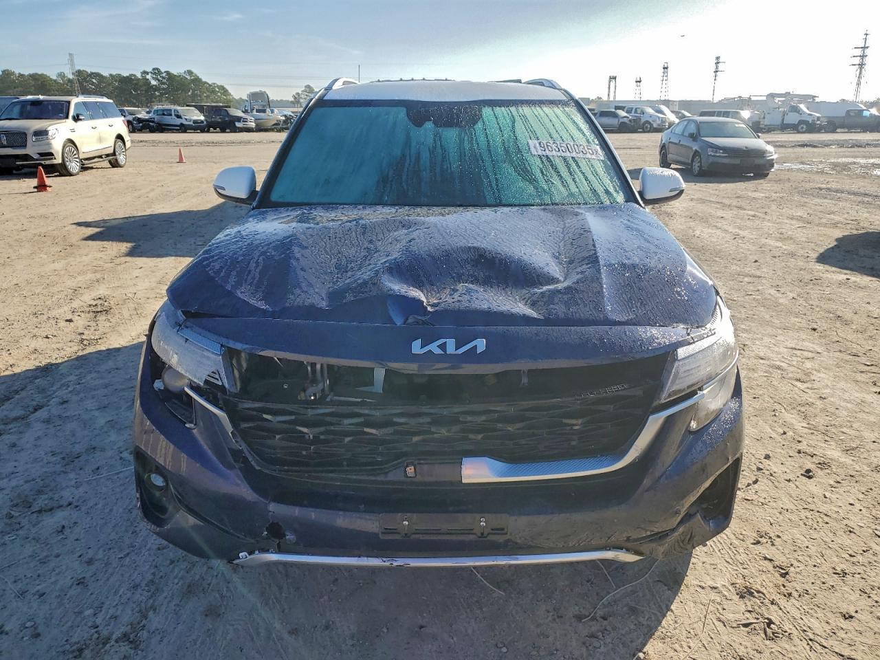 2023 KIA SELTOS S photo 5