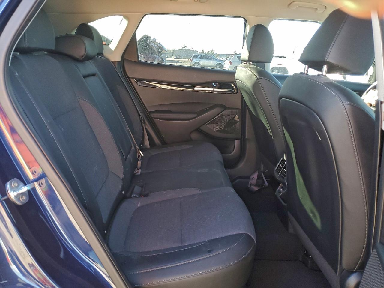 2023 KIA SELTOS S photo 11