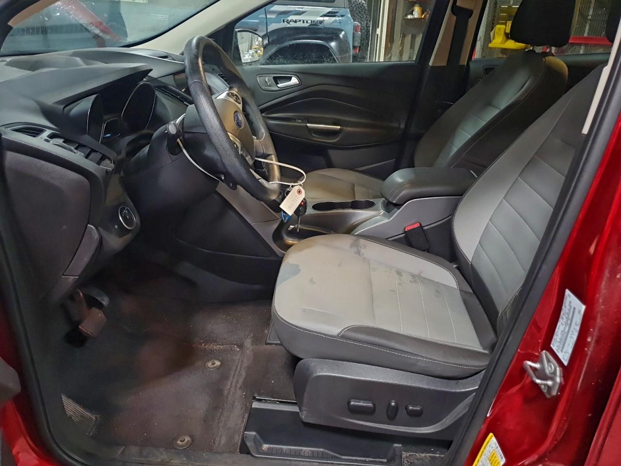 2016 FORD ESCAPE SE photo 7