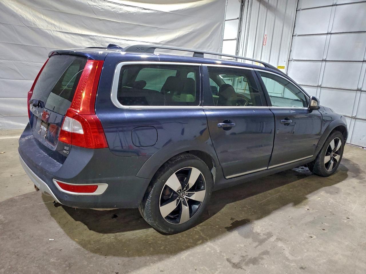 2010 VOLVO XC70 3.2 photo 3