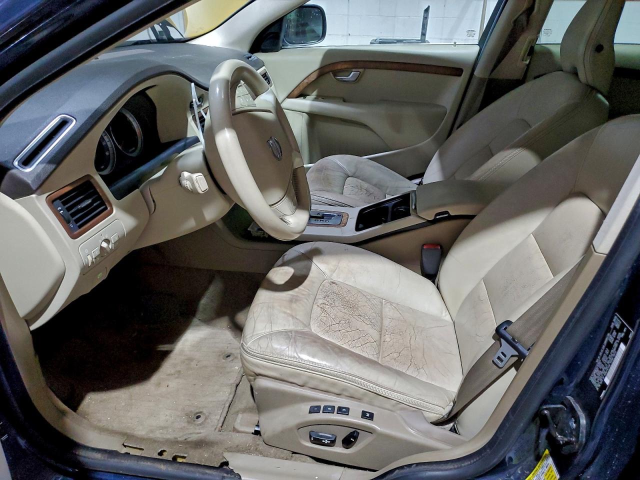 2010 VOLVO XC70 3.2 photo 7