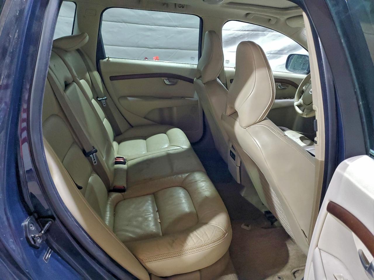 2010 VOLVO XC70 3.2 photo 10