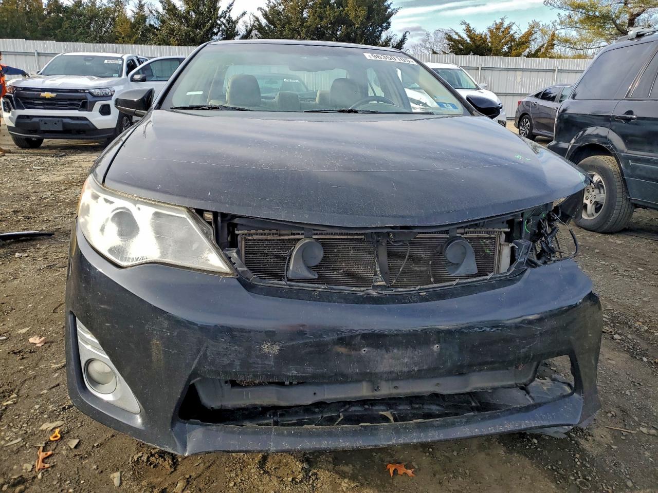 2012 TOYOTA CAMRY SE photo 5