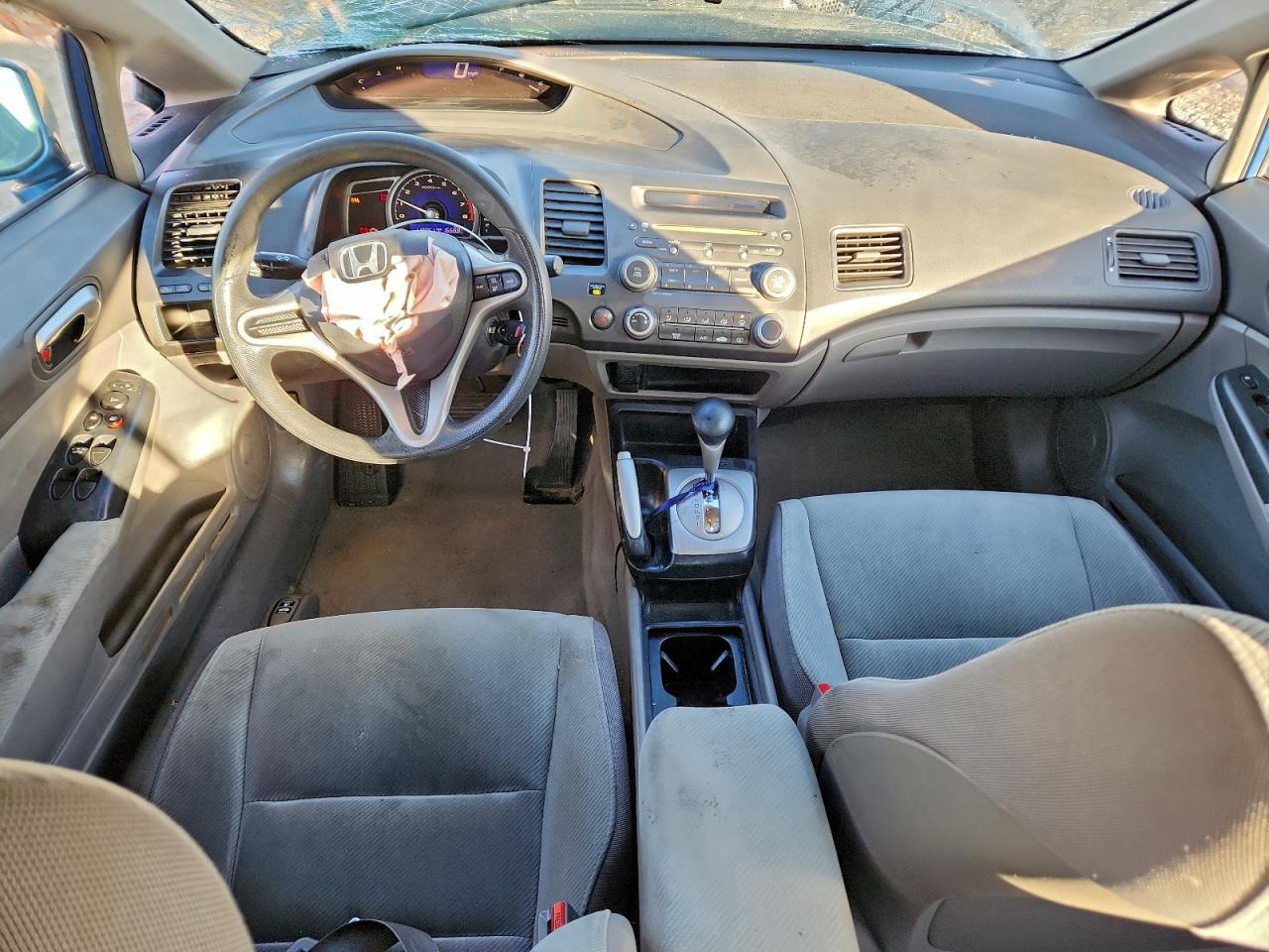 2010 HONDA CIVIC LX photo 8