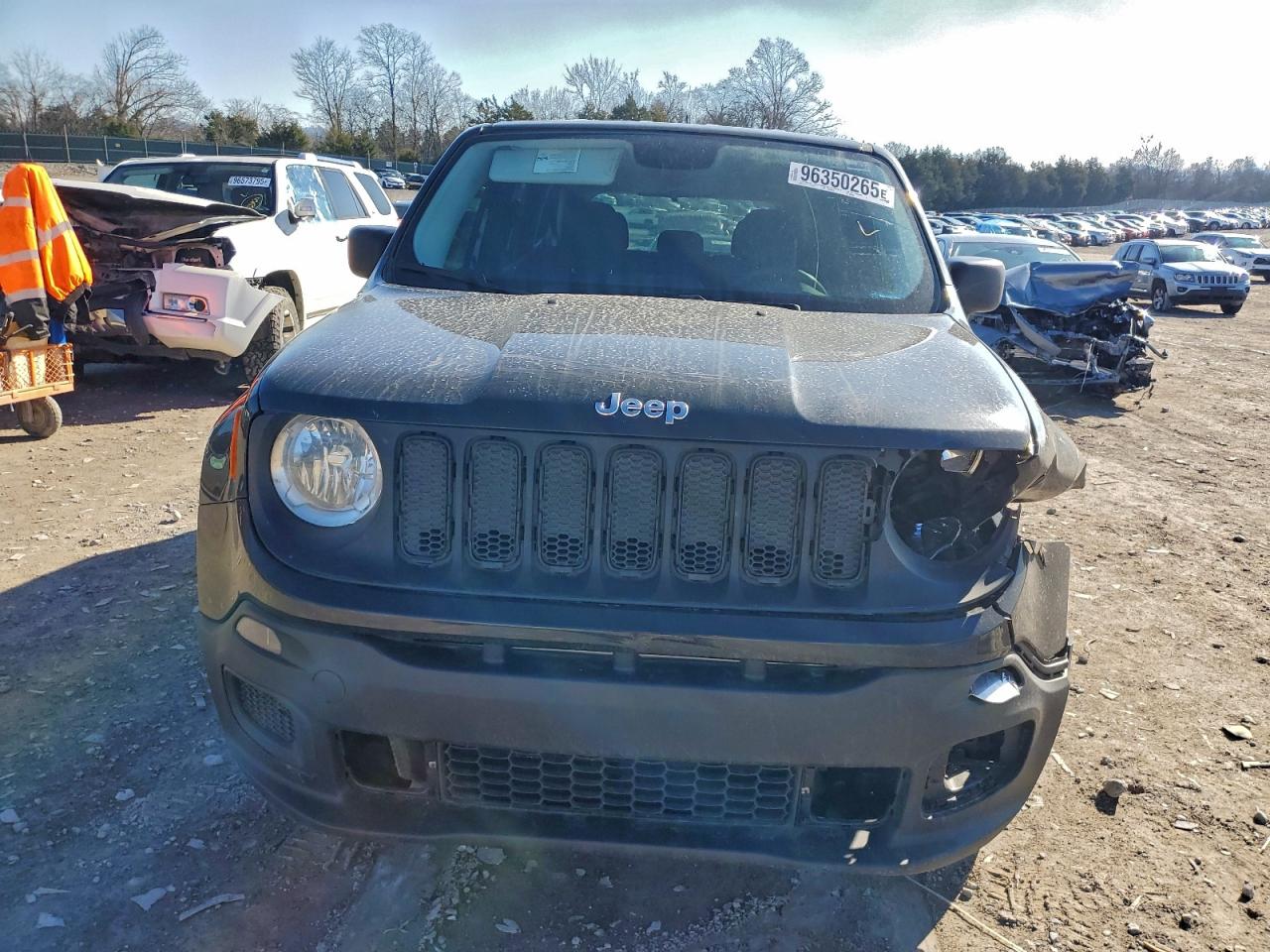 2017 JEEP RENEGADE SPORT photo 5