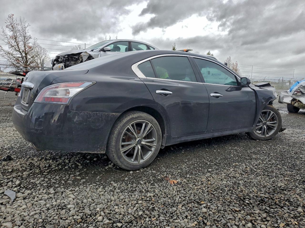 2013 NISSAN MAXIMA S photo 3