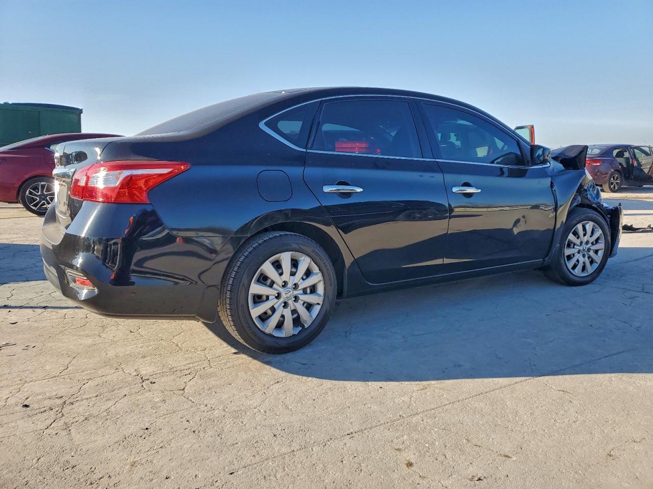 2016 NISSAN SENTRA S photo 3