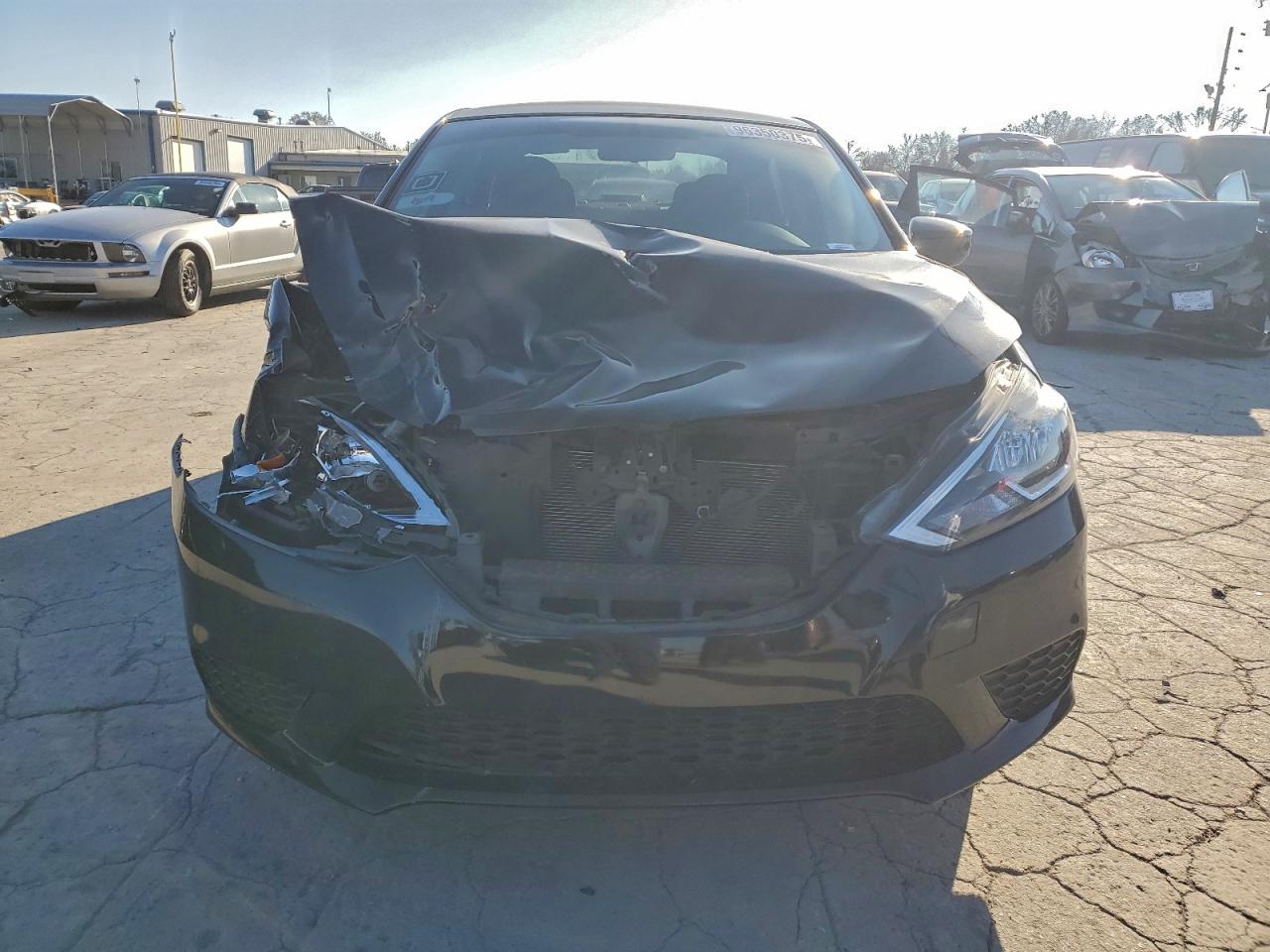 2016 NISSAN SENTRA S photo 5