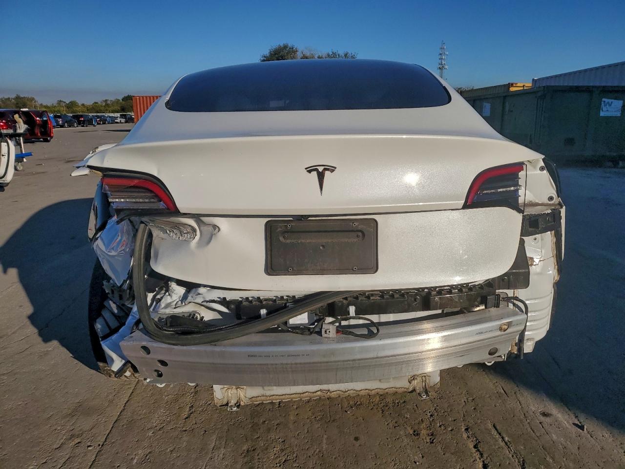 2022 TESLA MODEL 3 photo 11