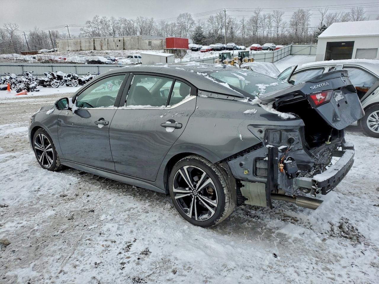 2023 NISSAN SENTRA SR photo 2