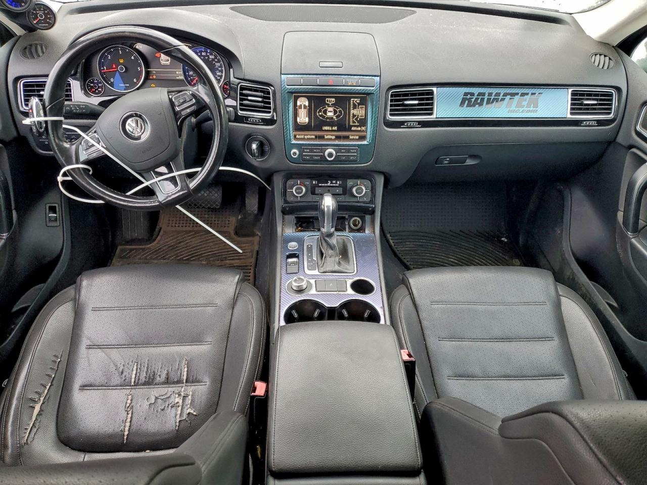 2015 VOLKSWAGEN TOUAREG V6 TDI photo 8