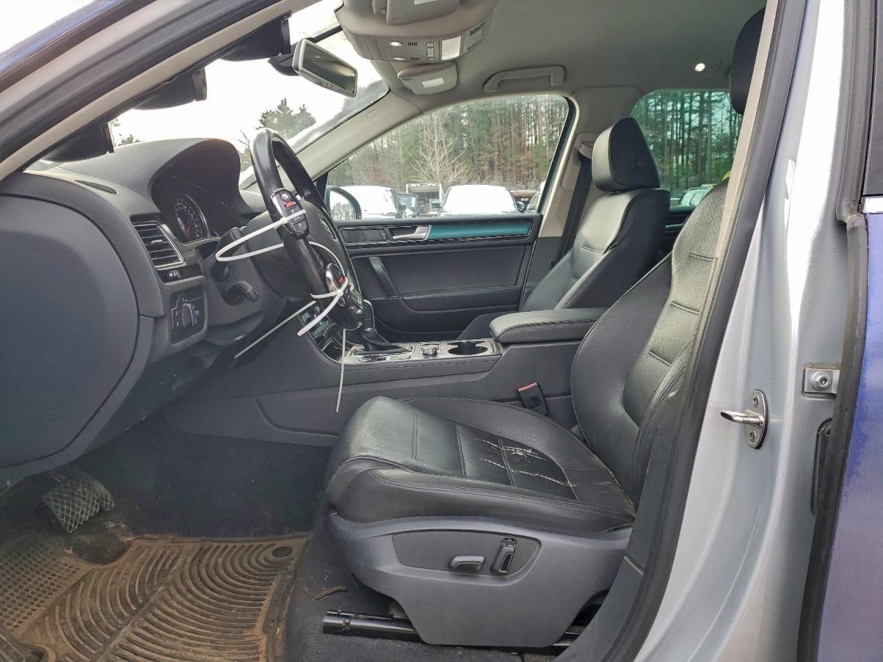 2015 VOLKSWAGEN TOUAREG V6 TDI photo 7