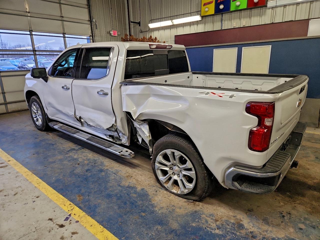 2024 CHEVROLET SILVERADO K1500 LTZ photo 2