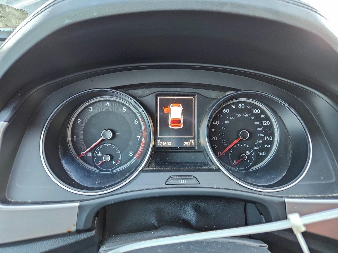 2018 VOLKSWAGEN ATLAS SE photo 17
