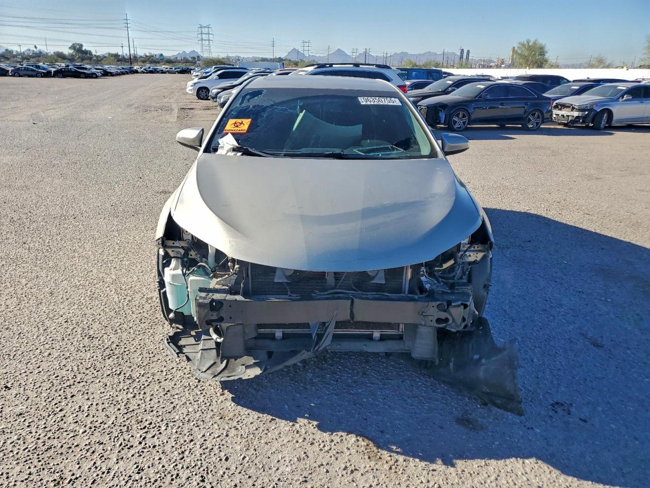 2016 TOYOTA CAMRY LE photo 5