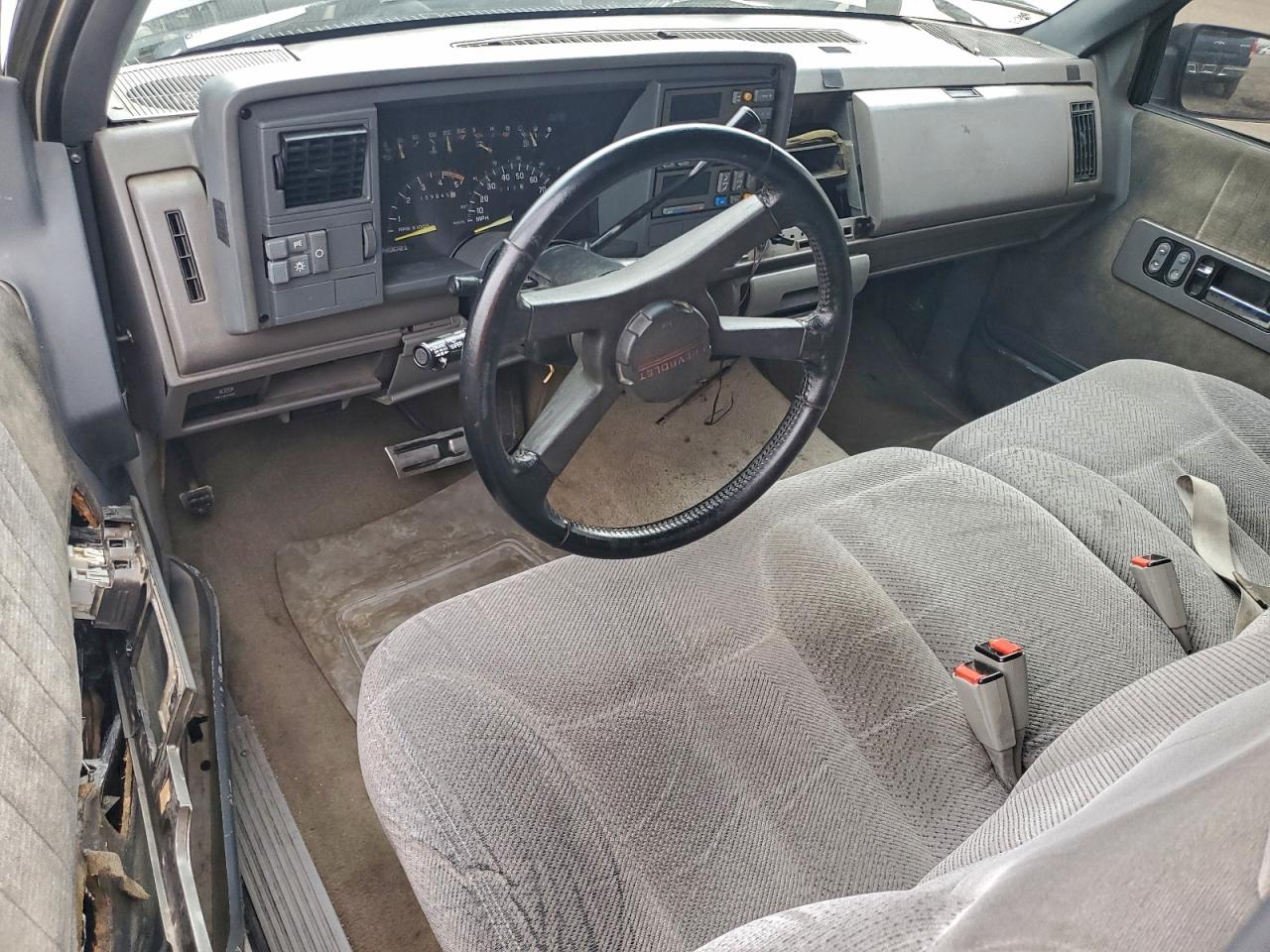 1992 CHEVROLET GMT-400 C1500 photo 15