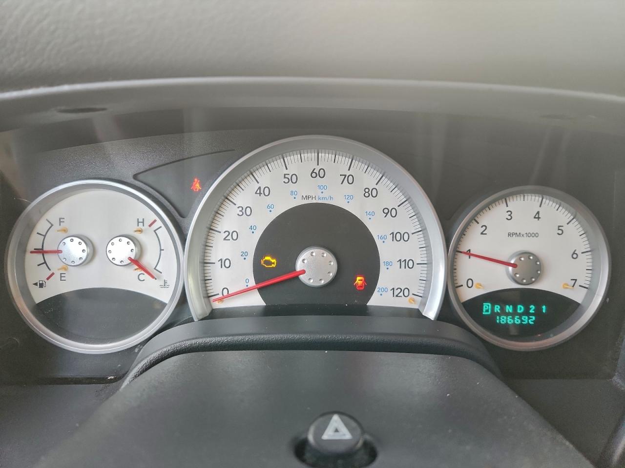 2006 DODGE DURANGO SLT photo 9