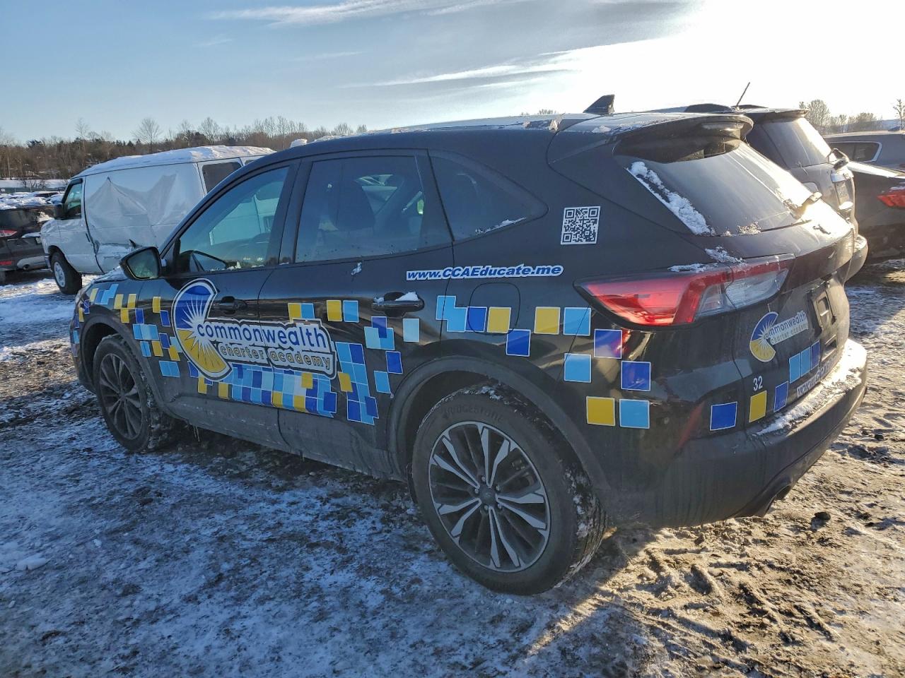 2022 FORD ESCAPE SE photo 2