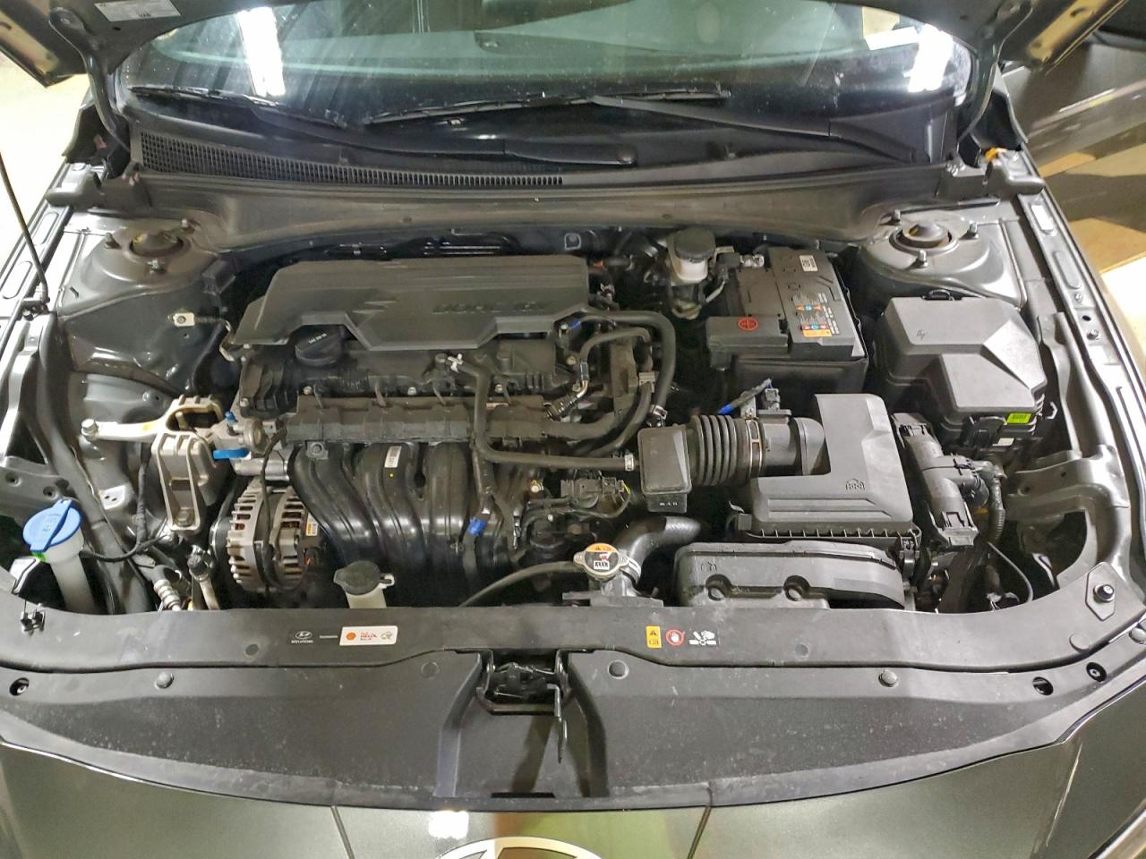 2025 HYUNDAI ELANTRA SEL SPORT photo 11