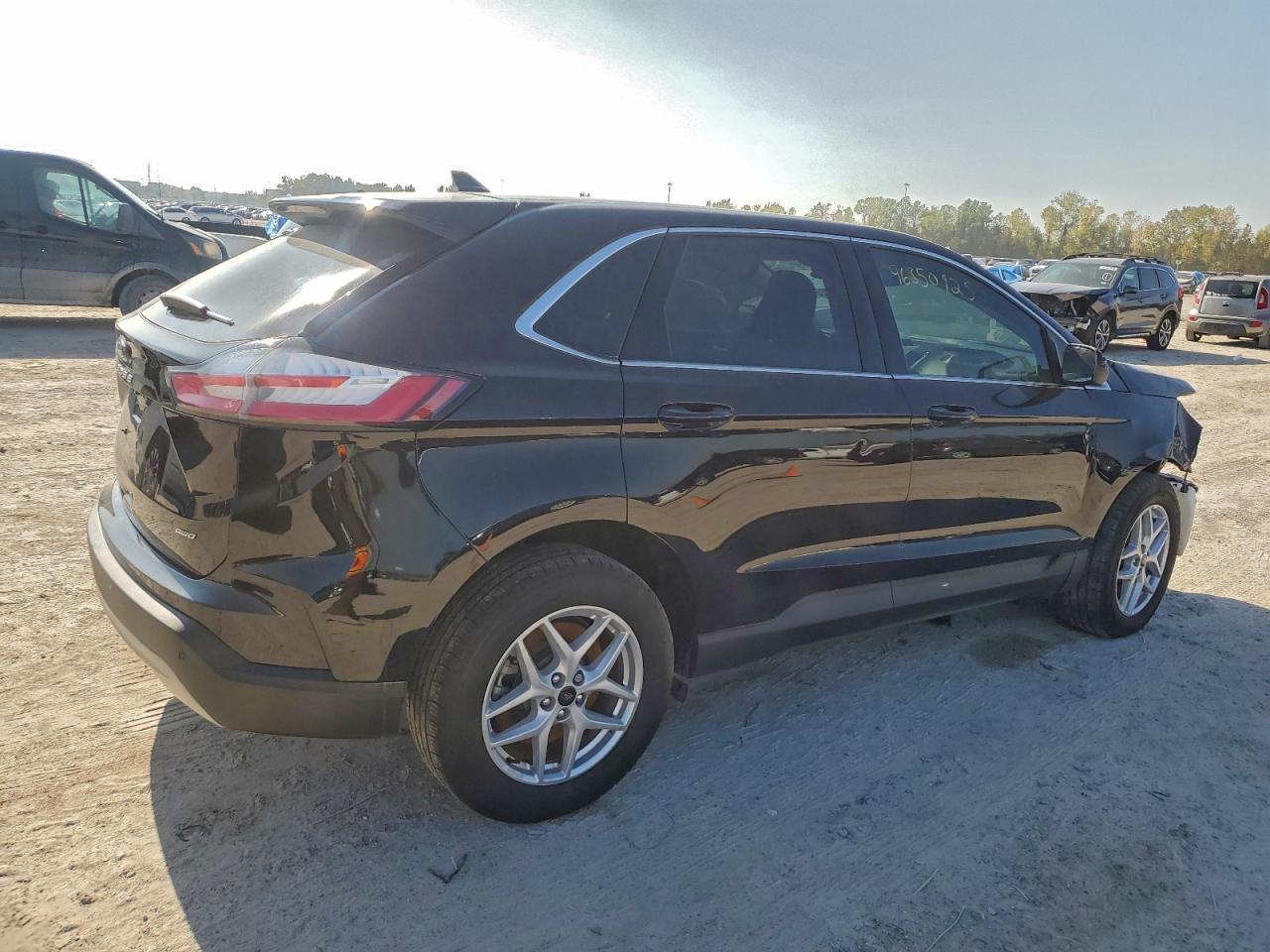 2024 FORD EDGE SEL photo 3
