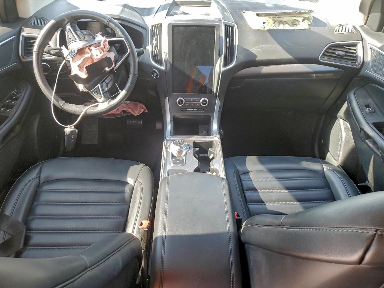2024 FORD EDGE SEL photo 8