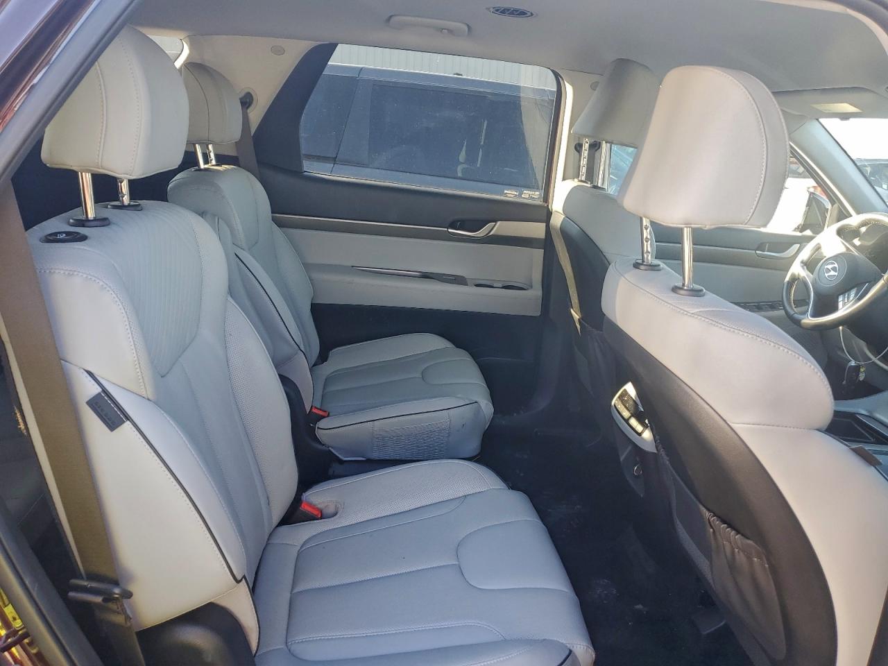 2024 HYUNDAI PALISADE SEL photo 11
