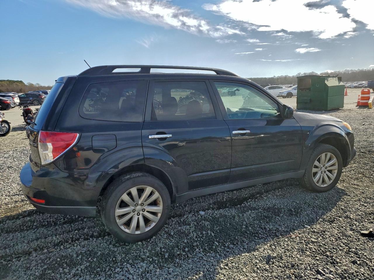 2011 SUBARU FORESTER 2.5X PREMIUM photo 3