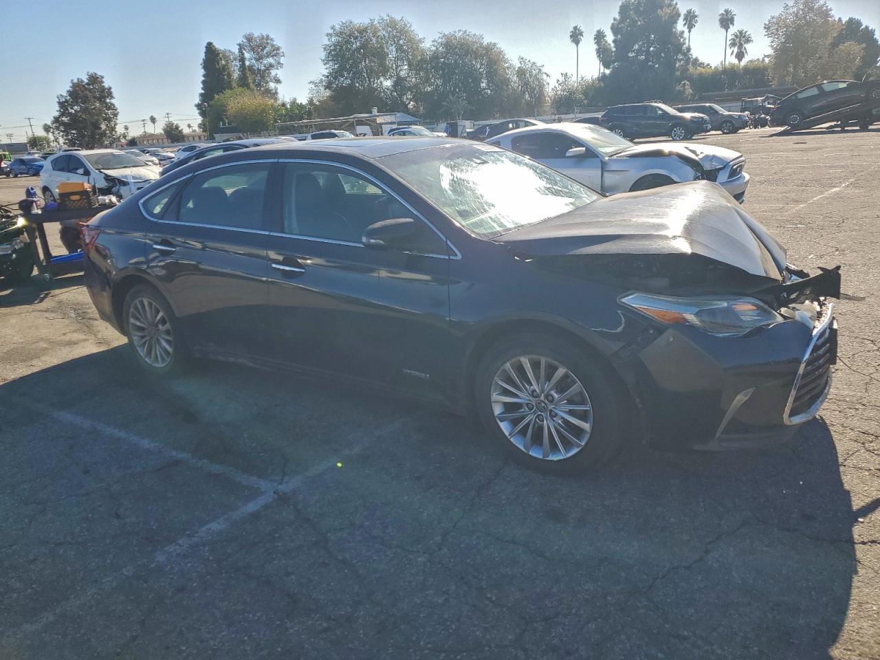 2016 TOYOTA AVALON HYBRID photo 4
