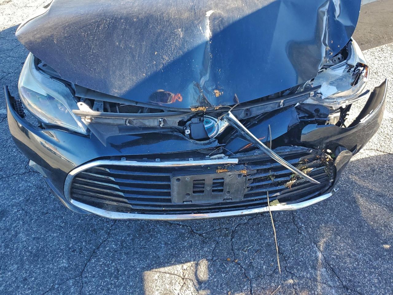 2016 TOYOTA AVALON HYBRID photo 11