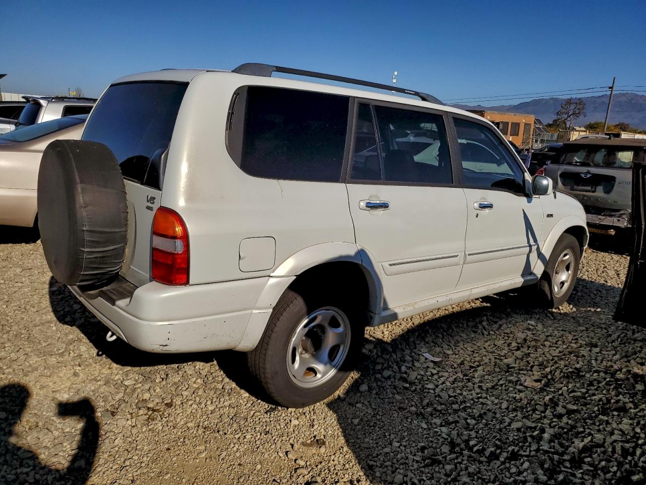 2002 SUZUKI XL7 PLUS photo 3