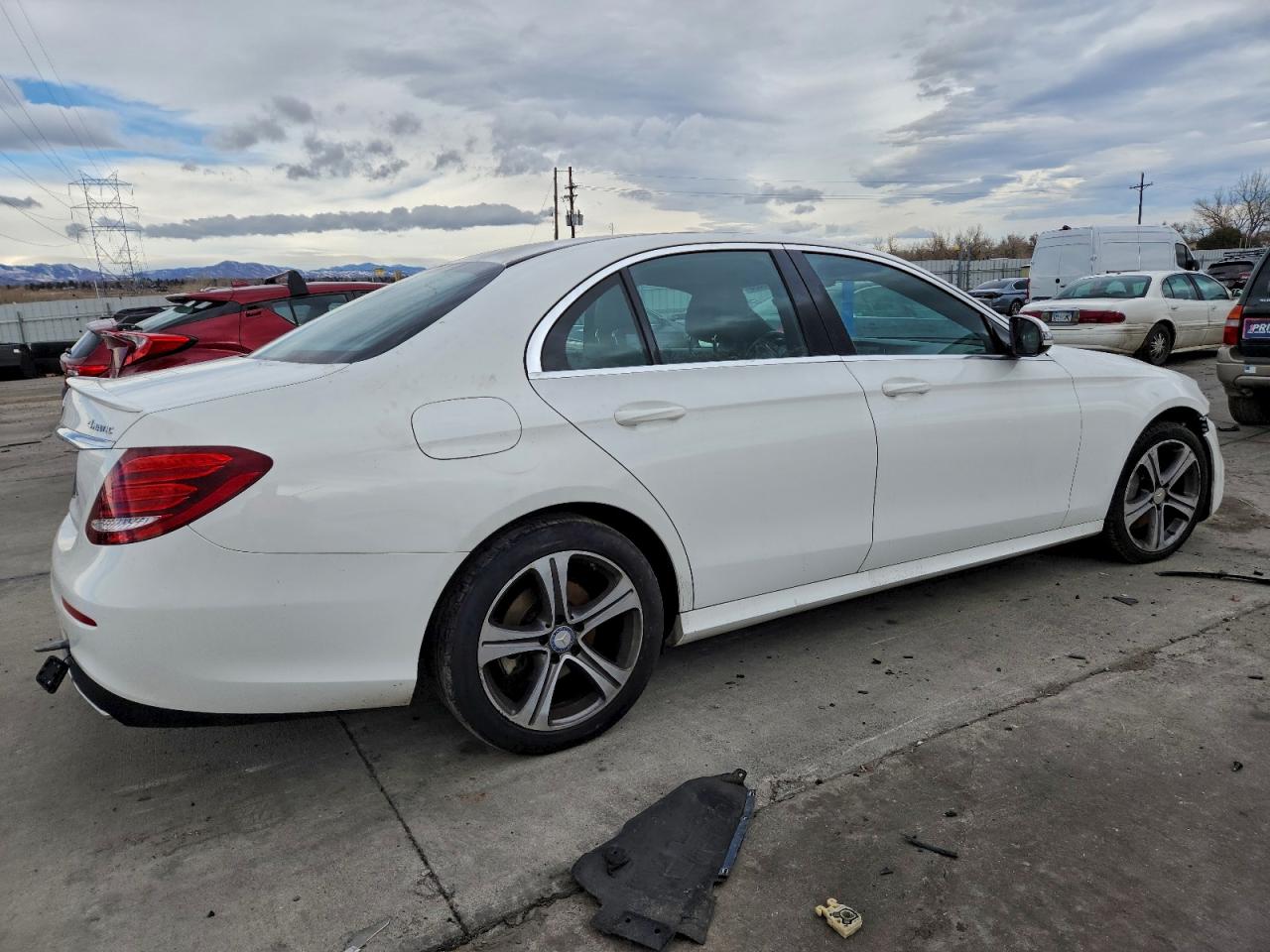 2017 MERCEDES-BENZ E 300 4MATIC photo 5