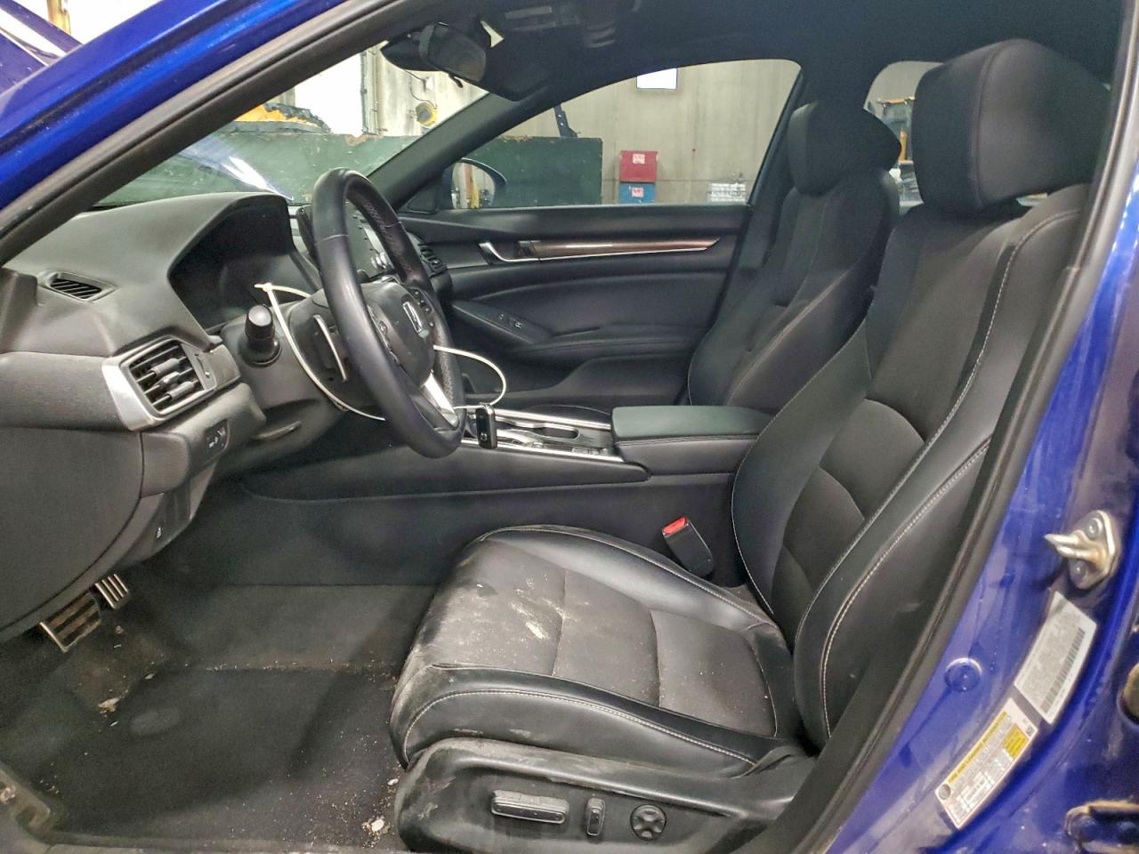 2018 HONDA ACCORD SPORT photo 7