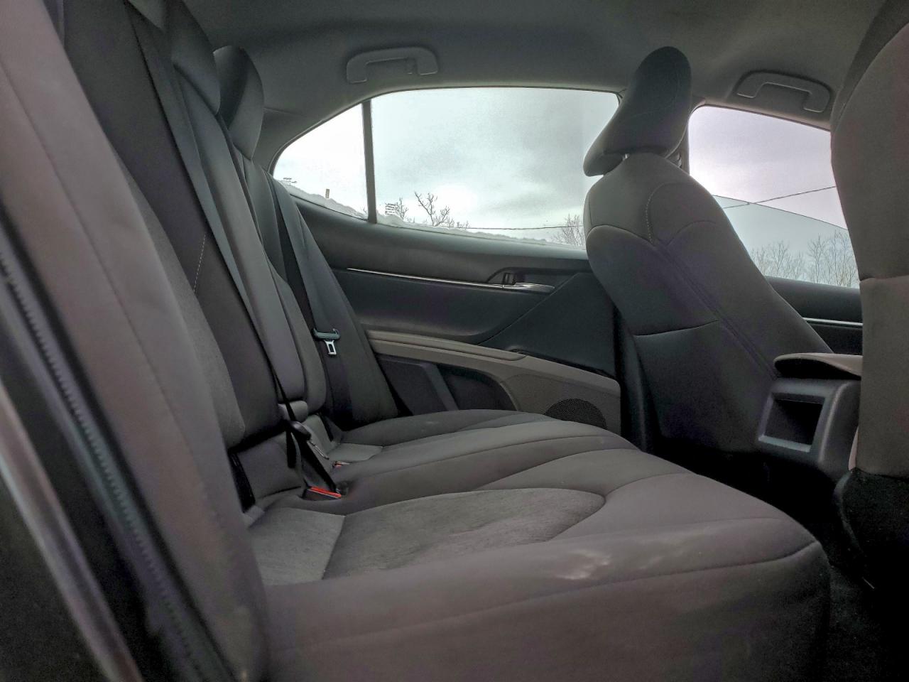 2023 TOYOTA CAMRY LE photo 10