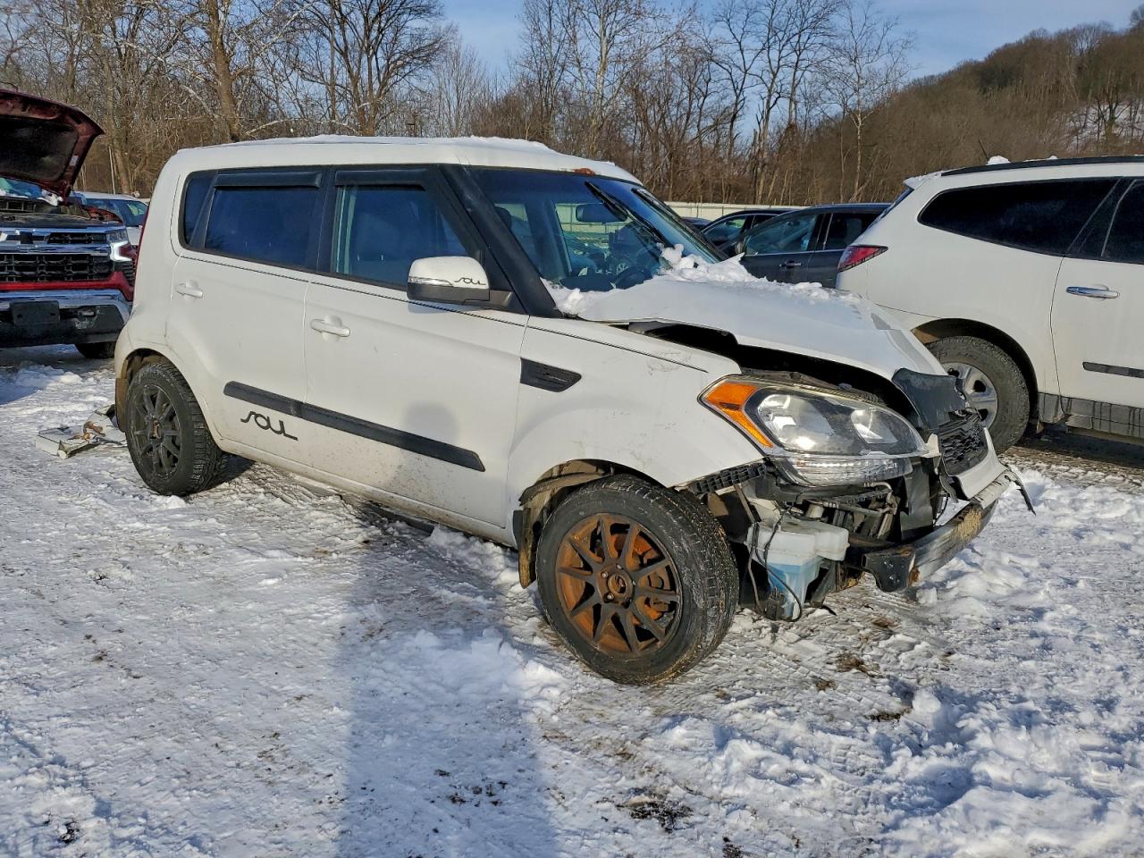 2013 KIA SOUL + photo 4