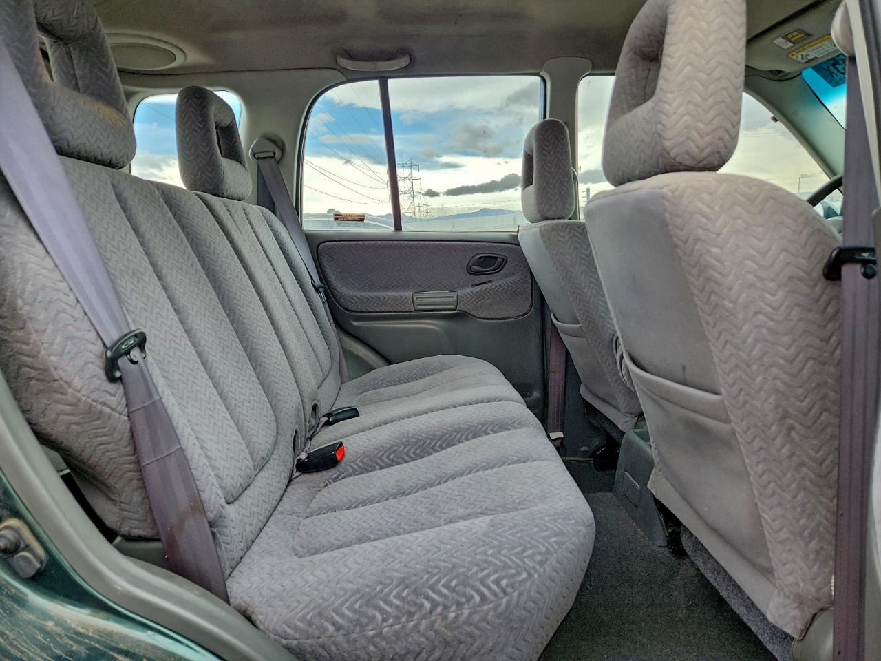 2001 SUZUKI GRAND VITARA JX photo 11