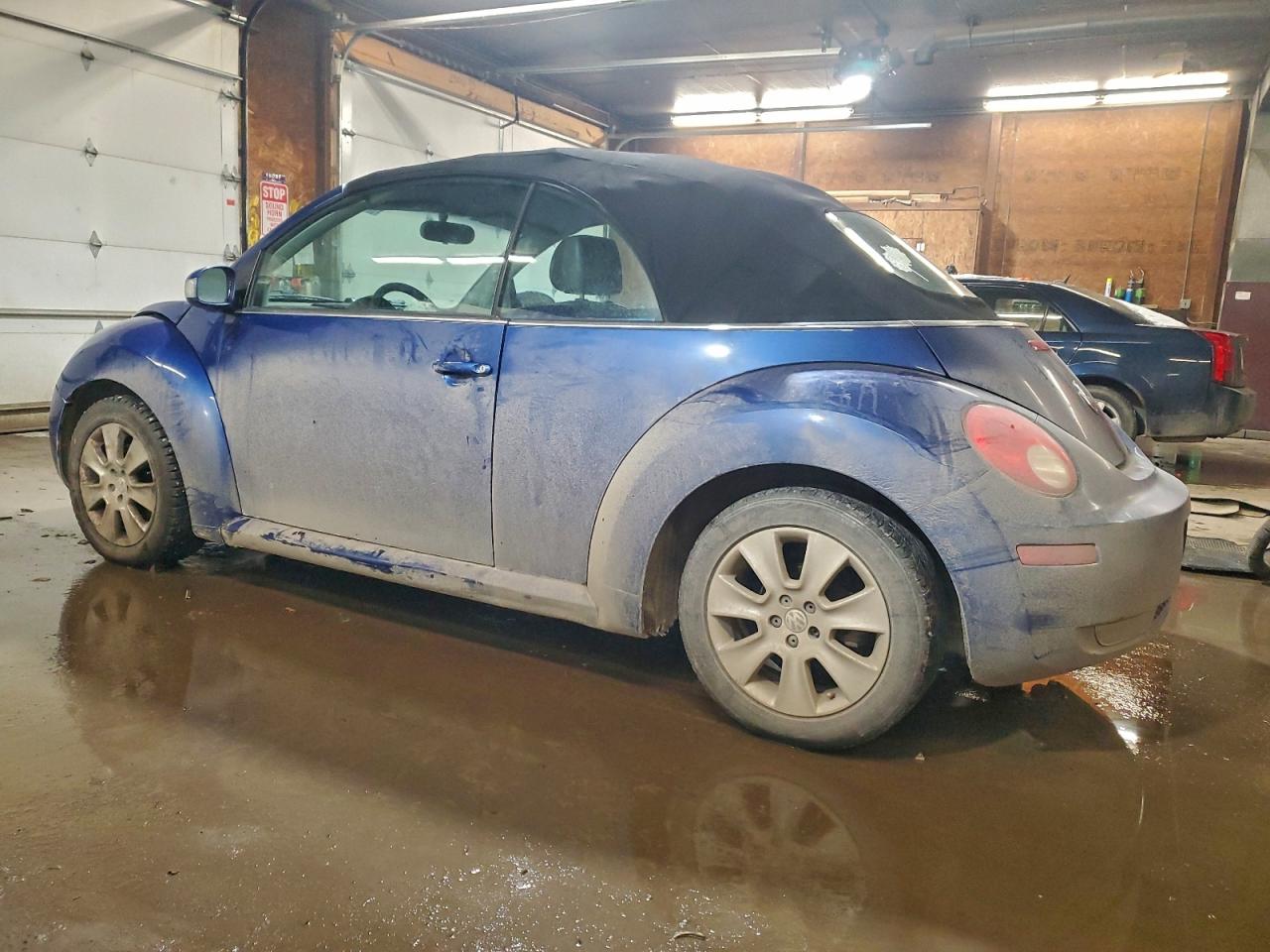 2008 VOLKSWAGEN NEW BEETLE CONVERTIBLE S photo 2