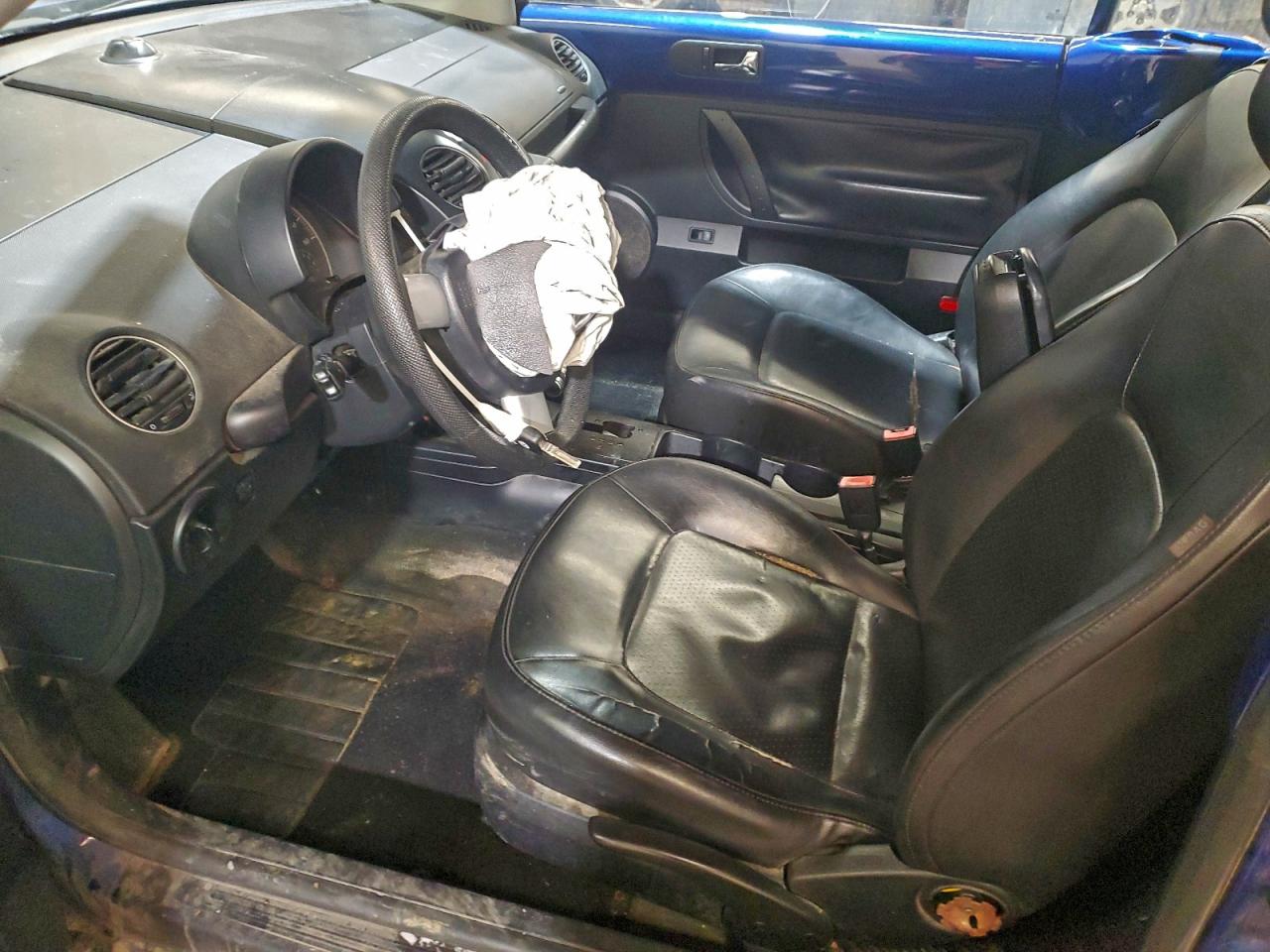 2008 VOLKSWAGEN NEW BEETLE CONVERTIBLE S photo 7