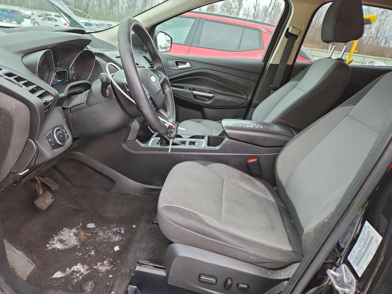 2017 FORD ESCAPE SE photo 7