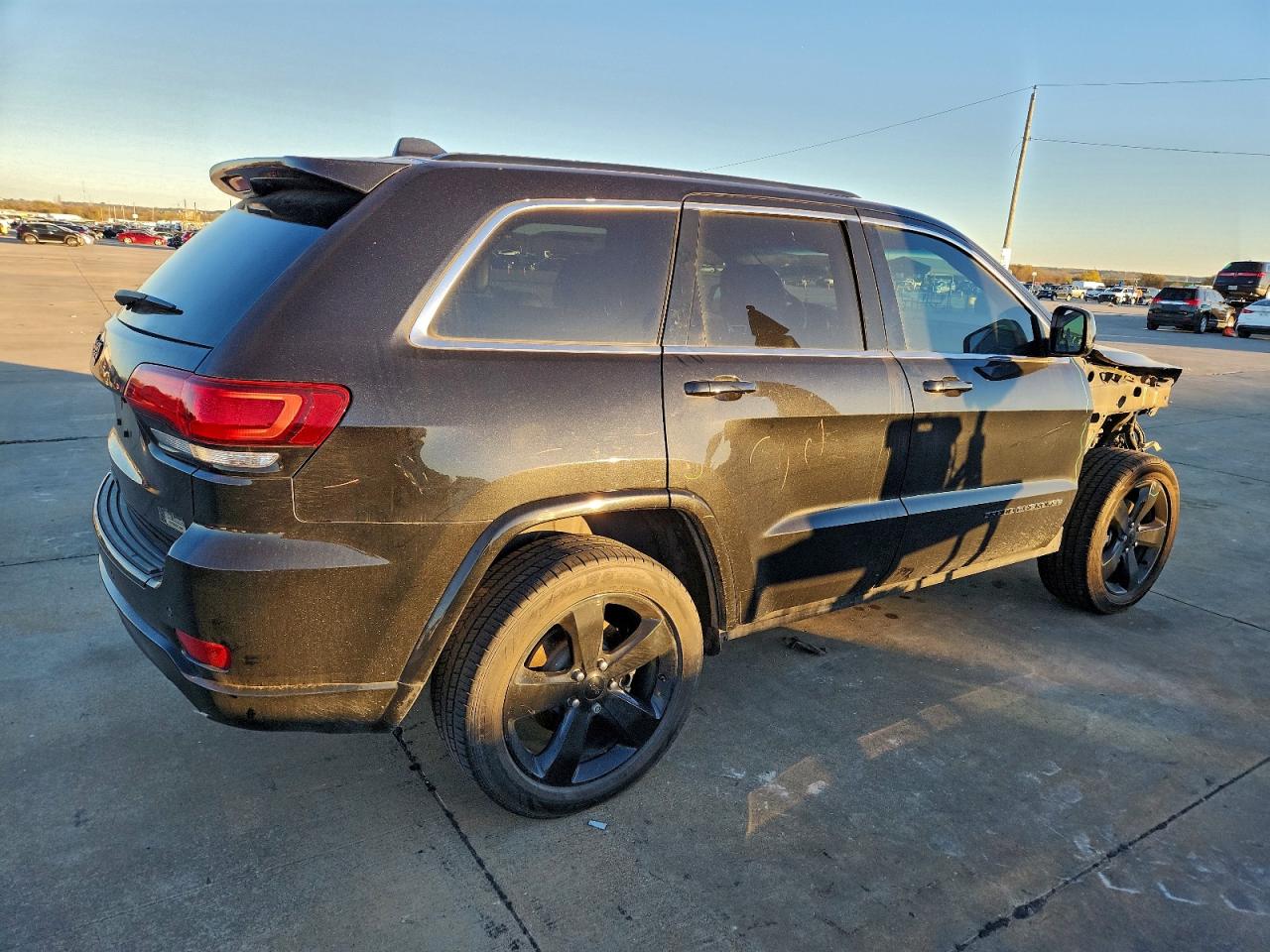2015 JEEP GRAND CHEROKEE LAREDO photo 9