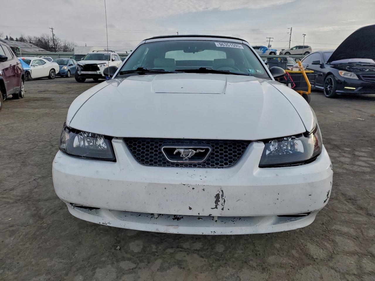 2004 FORD MUSTANG photo 9